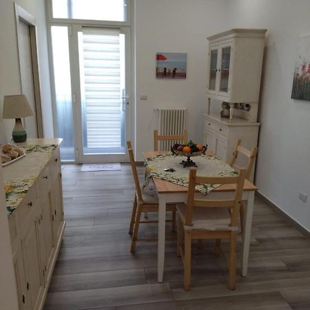 Casa Lucia Apartment Бари Екстериор снимка